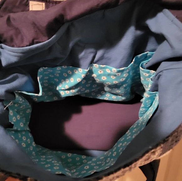 Hand held bag with black lab on pocket - Picture 4 of 4